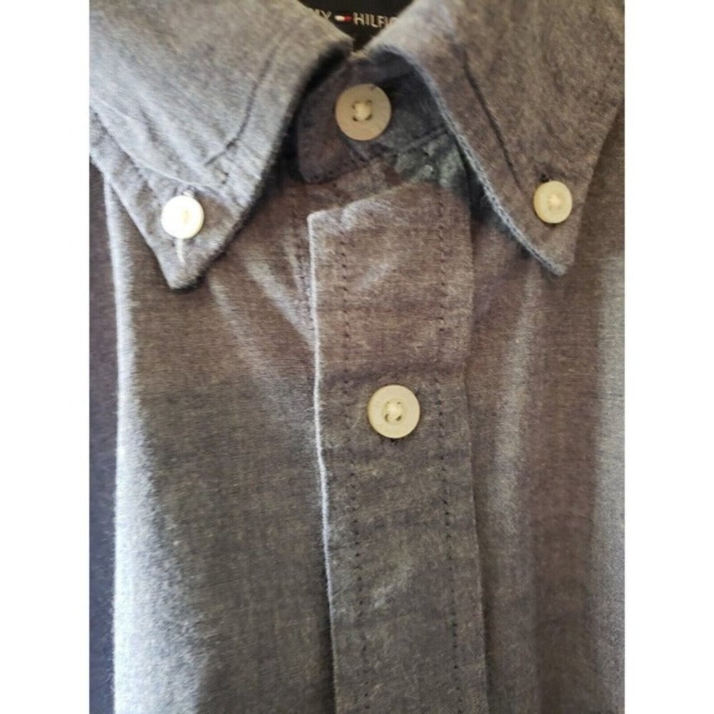 Tommy Hilfiger Mens Classic Fit Shirt Short Sleeve Blue Chambray Button XL - Picture 3 of 11
